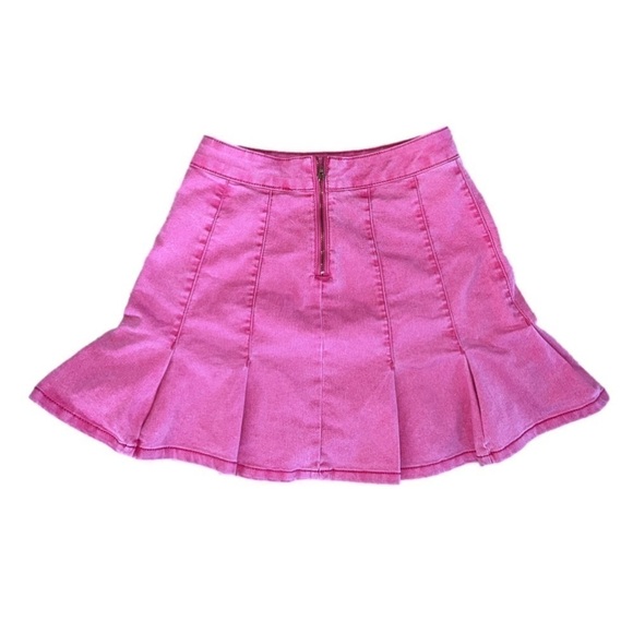 Pink Mini Skirt With Zipper Size 5 - Picture 1 of 3